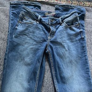 Women’s Wrangler Bootcut Jeans